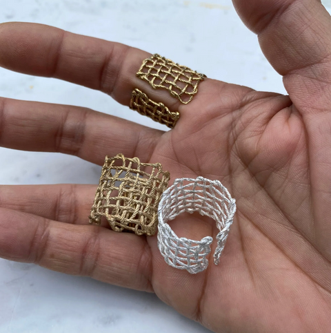 The Mesh Ring